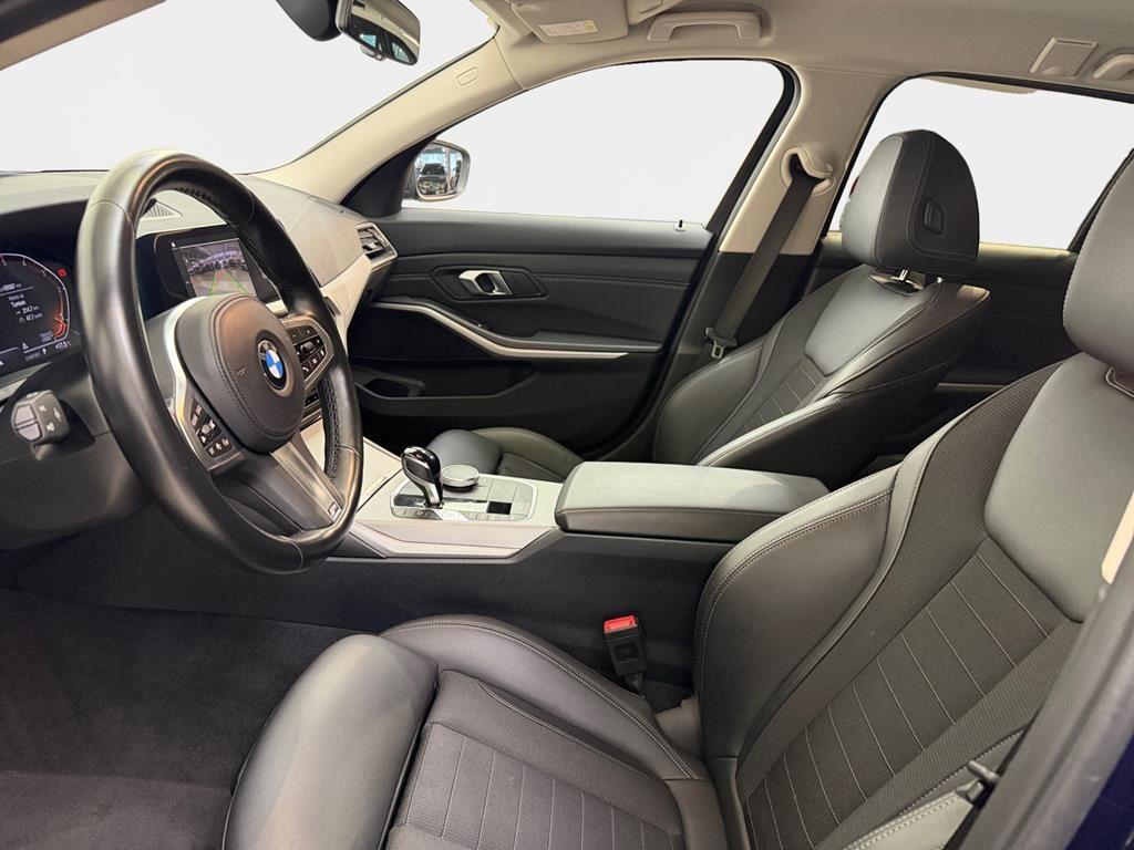 BMW 330 330d Touring xDrive