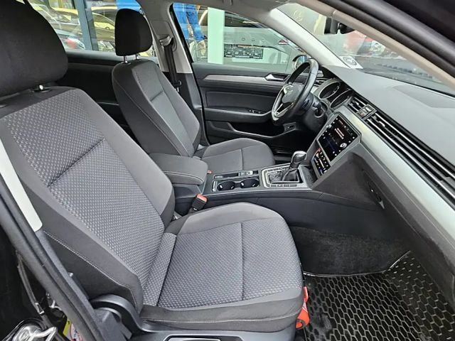 Volkswagen Passat DSG Variant