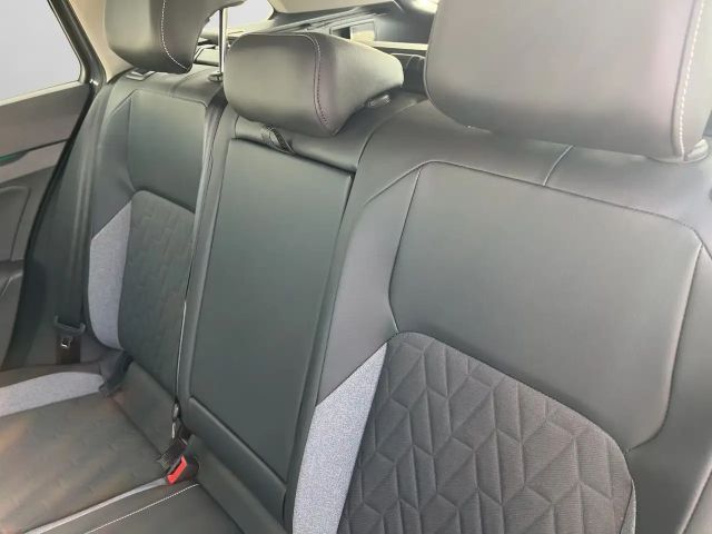 Volkswagen Golf 1.5 TSI Variant