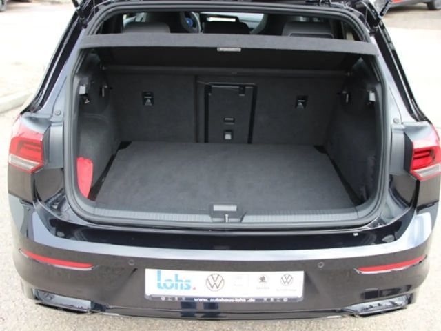 Volkswagen Golf 2.0 TDI Golf VIII R-Line Style