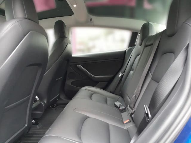 Tesla Model 3 Standard Range