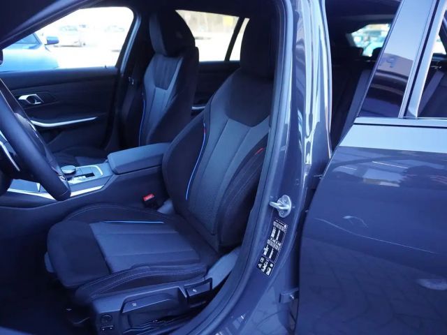 BMW 320 320d M-Sport Touring xDrive
