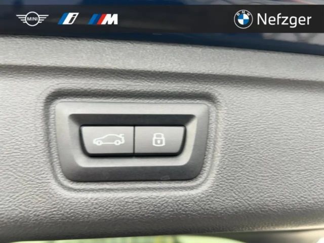 BMW 330 330d M-Sport Touring xDrive