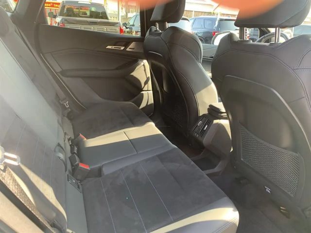 BMW 218 218i Active Tourer Sedan