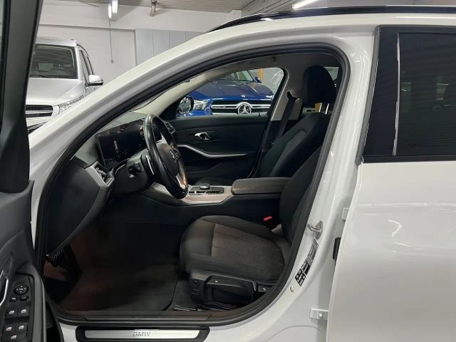 BMW 320 320d Touring xDrive