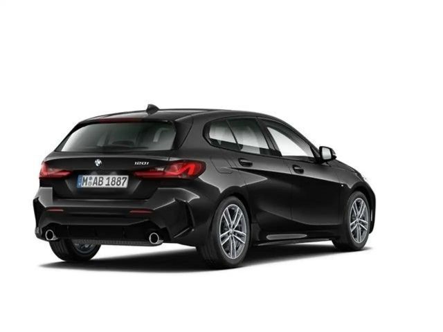 BMW 120 120i M-Sport Sedan