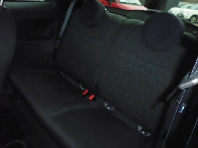 Fiat 500 1.0 Hybrid 16"Alu / Style Paket / Komfort Paket