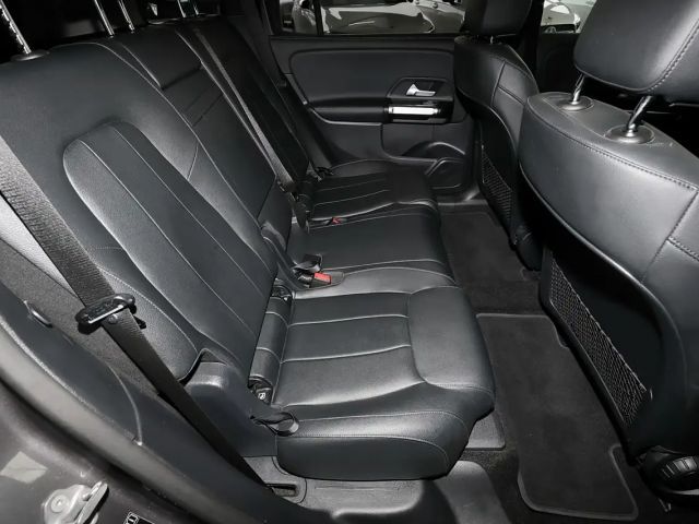 Mercedes-Benz EQB 300 4MATIC