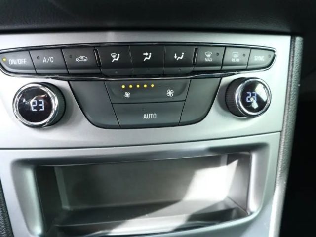 Opel Astra Edition Sports Tourer