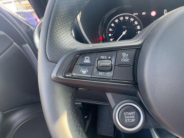 Alfa Romeo Giulia Q4 TI Turbo