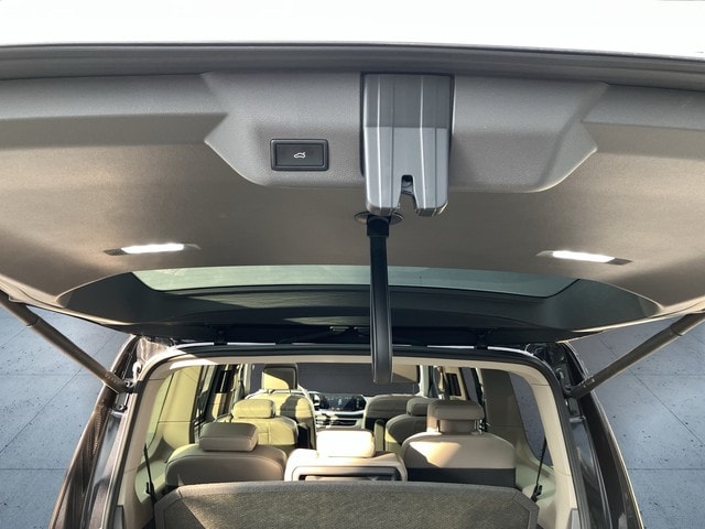 Volkswagen Multivan 2.0 TDI Lang Style T7