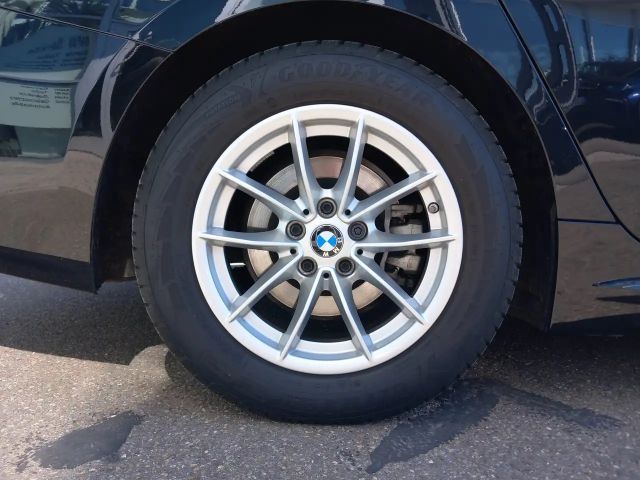 BMW 320 320d M-Sport Touring