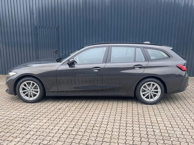 BMW 318 318i Touring
