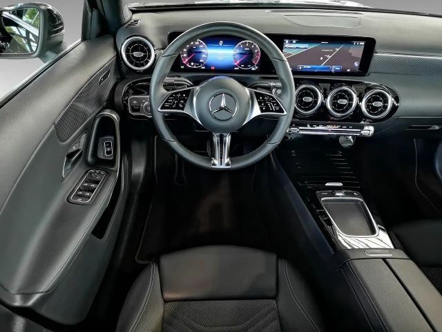 Mercedes-Benz A 180 Progressive