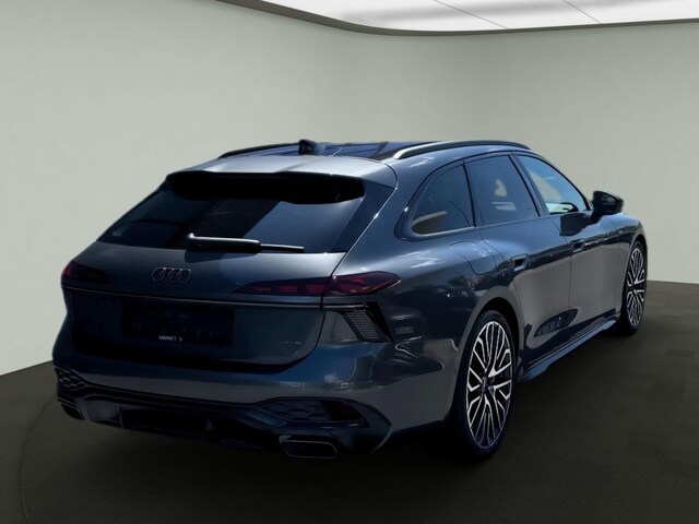 Audi A6 Avant Quattro S-Tronic