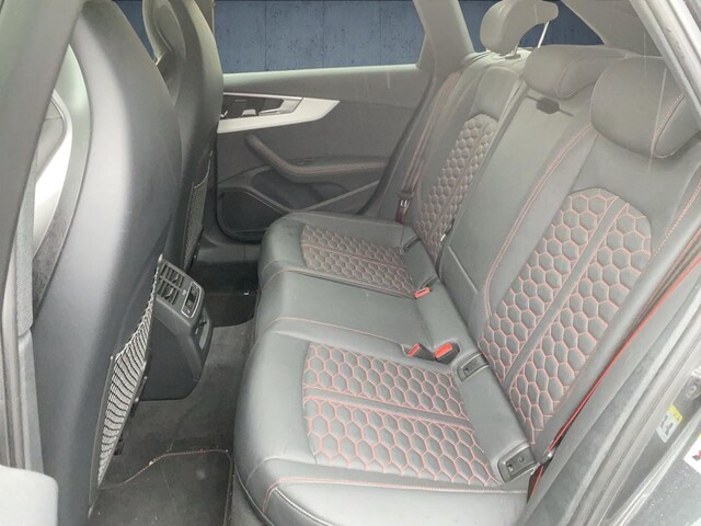 Audi RS4 Avant Quattro