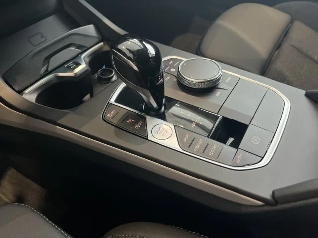 BMW 116 116d Advantage pakket Sedan