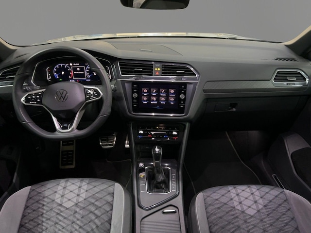 Volkswagen Tiguan 1.5 TSI DSG R-Line