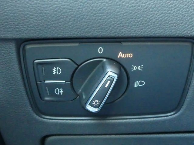 Volkswagen Passat 2.0 TDI Business Variant