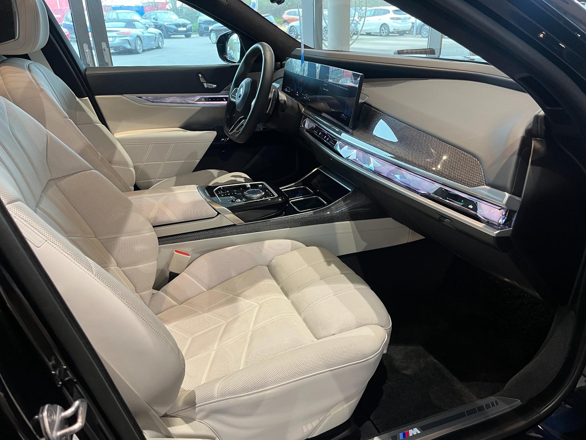 BMW 750 Sedan xDrive