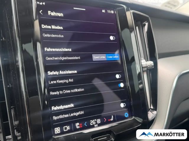 Volvo XC60 AWD Dark Plus