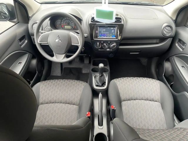 Mitsubishi Space Star Star