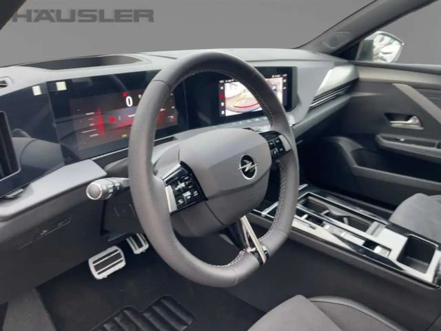 Opel Astra Sports Tourer Ultimate