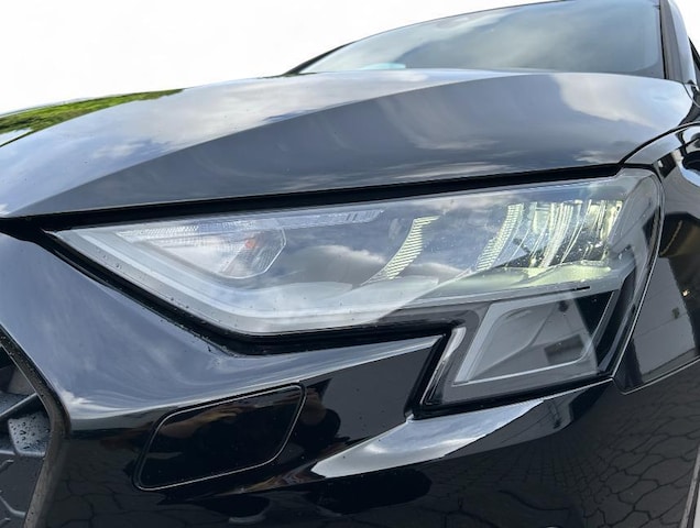 Audi A3 30 TFSI S-Tronic Sedan