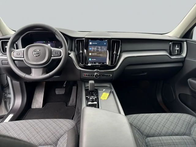 Volvo XC60 AWD Core