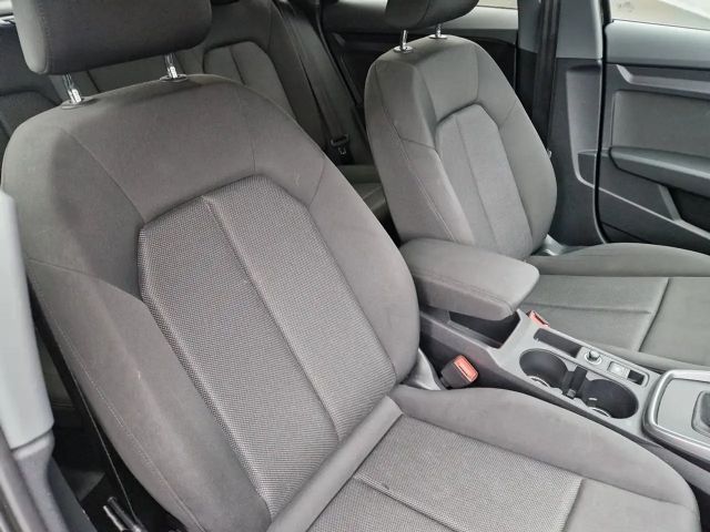 Audi A3 30 TFSI S-Line