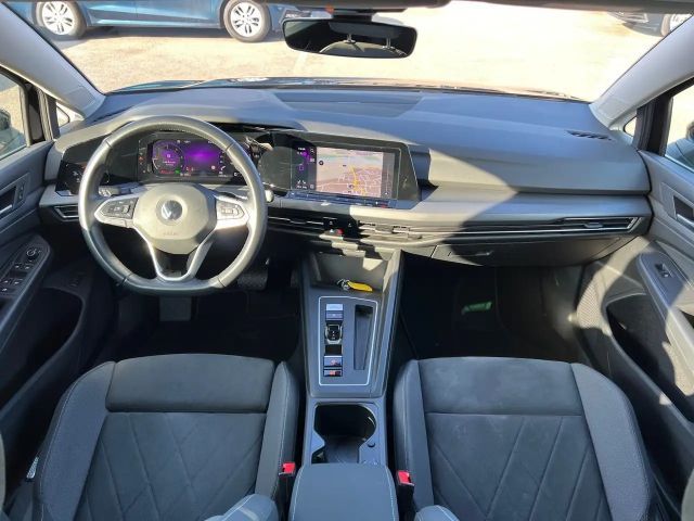 Volkswagen Golf DSG Style Variant