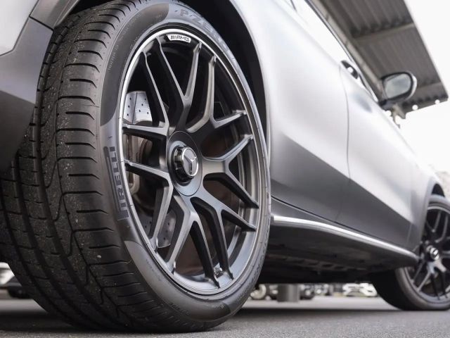 Mercedes-Benz GLC 63 AMG 4MATIC+ AMG Line