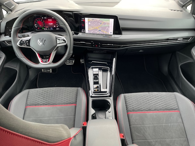 Volkswagen Golf 2.0 TSI DSG