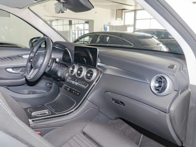 Mercedes-Benz GLC 300 4MATIC GLC 300 e