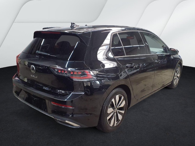 Volkswagen Golf 1.5 eTSI DSG Golf VIII IQ.Drive