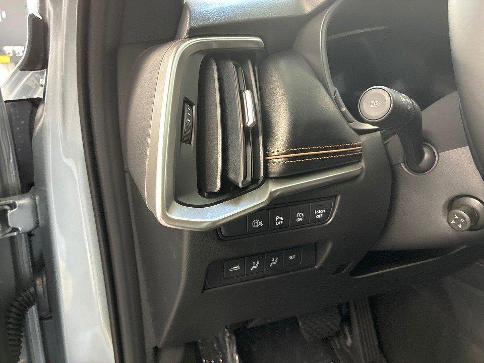 Mazda CX-60 Homura e-Skyactiv