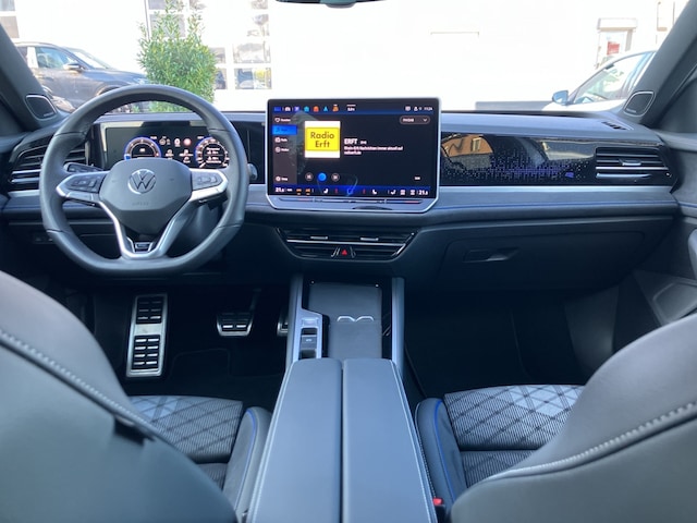 Volkswagen Passat DSG R-Line Style