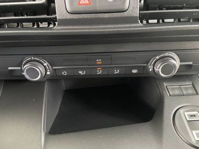 Opel Combo COMBO Cargo DOKA XL 1,5 101PS 6G Schalter 5 Sitze