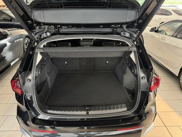 BMW X1 xDrive30 xLine el.Sitze°Headup°AdLED+Fwk°AHK