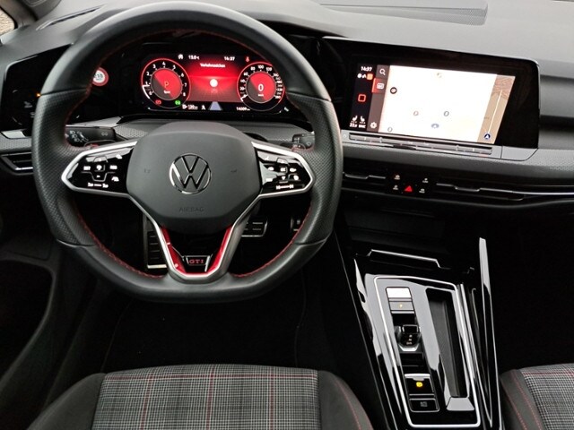 Volkswagen Golf 2.0 TSI DSG GTI