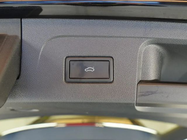 Volkswagen Touran 1.5 TSI BMT DSG