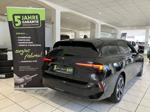 Opel Astra 1.2 Turbo Sports Tourer