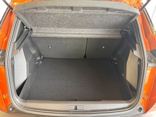 Peugeot E-2008 Allure Pack