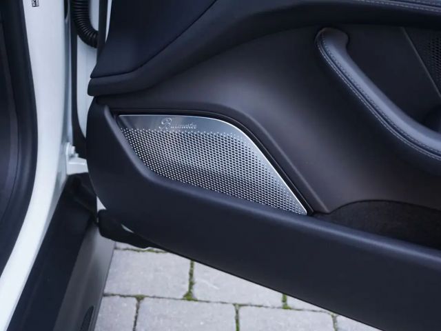 Porsche Taycan Sport Turismo Turbo