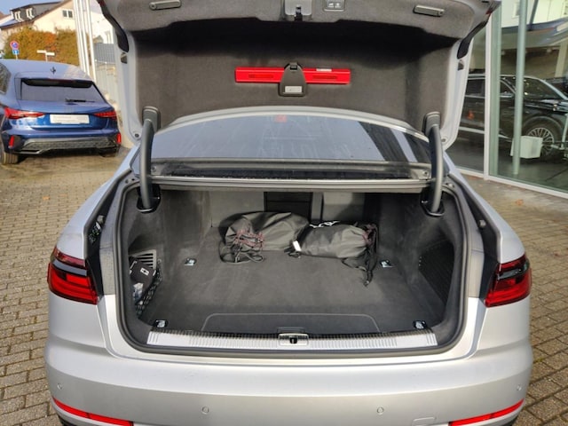 Audi A8 60 TFSI Hybride Quattro