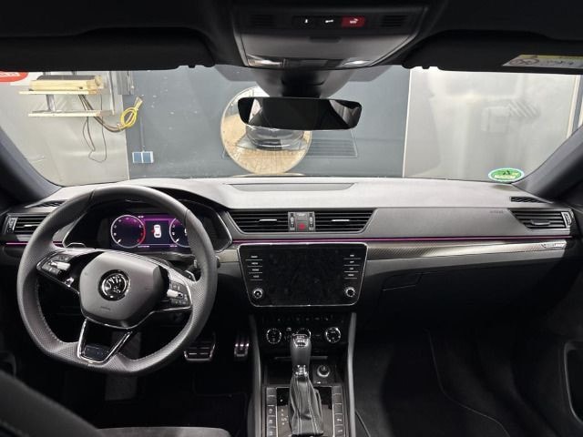 Skoda Superb 2.0 TSI 4x4 Combi Sportline