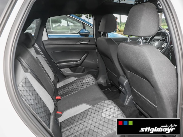 Volkswagen Polo 1.0 TSI DSG R-Line