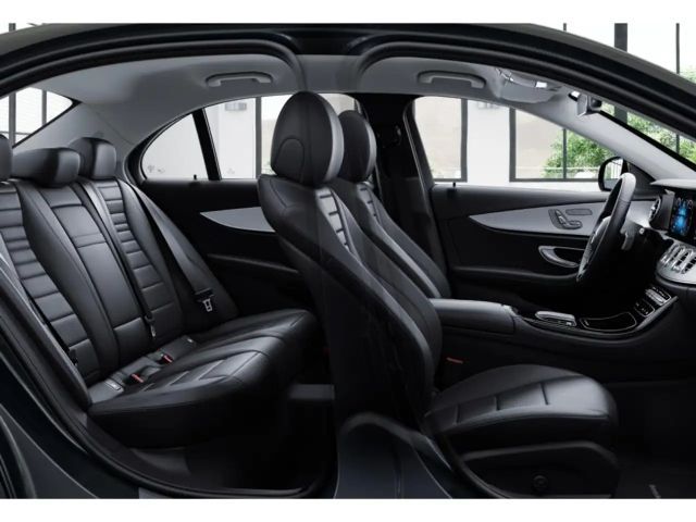 Mercedes-Benz E 220 AVANTGARDE E 220 d Sedan