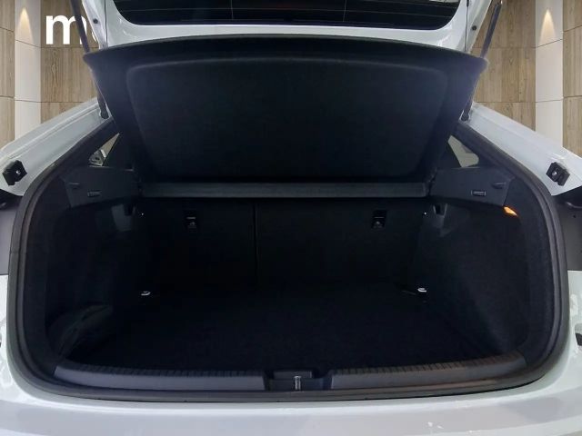 Volkswagen Taigo 1.0 TSI DSG R-Line