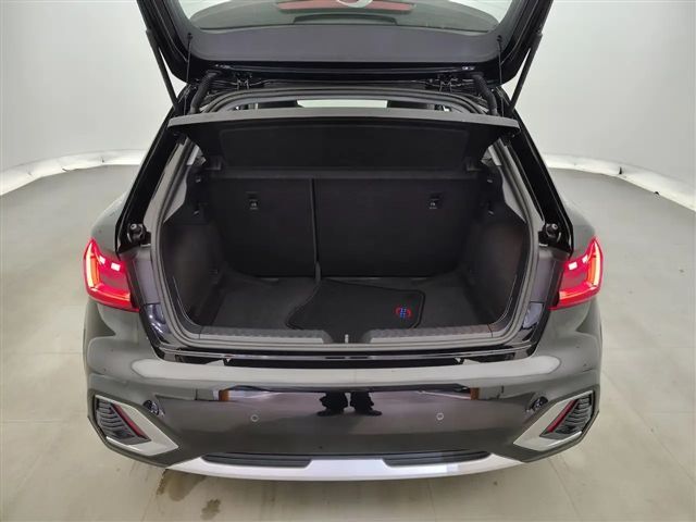 Audi A1 30 TFSI Allstreet